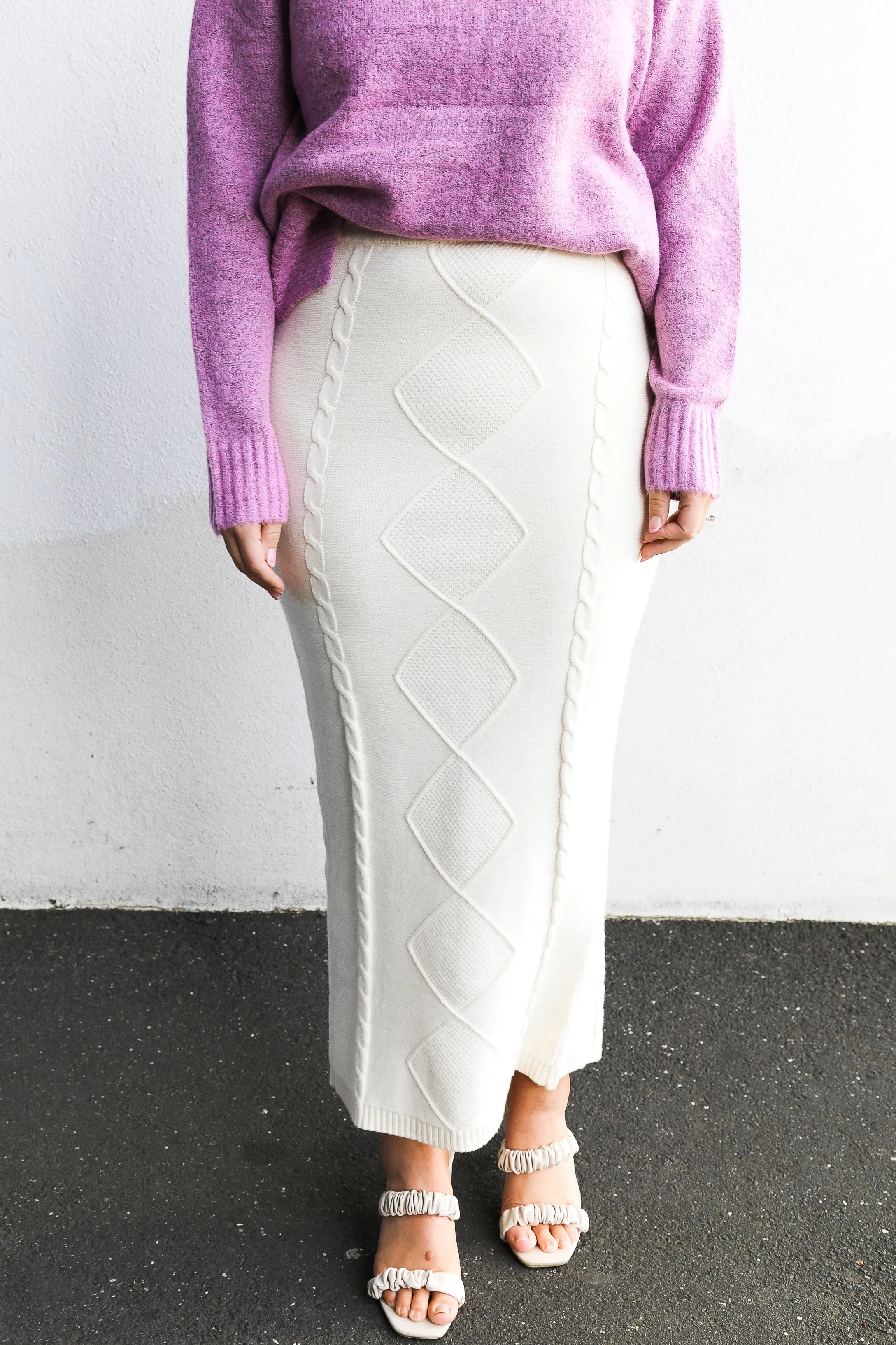 Aggie Knit Skirt (Butter Cream)