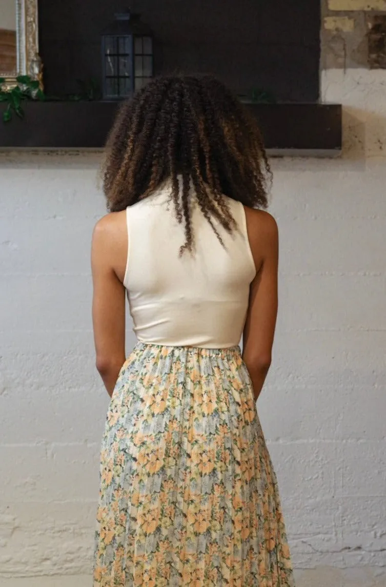 Green Thumbs Pleated Skirt