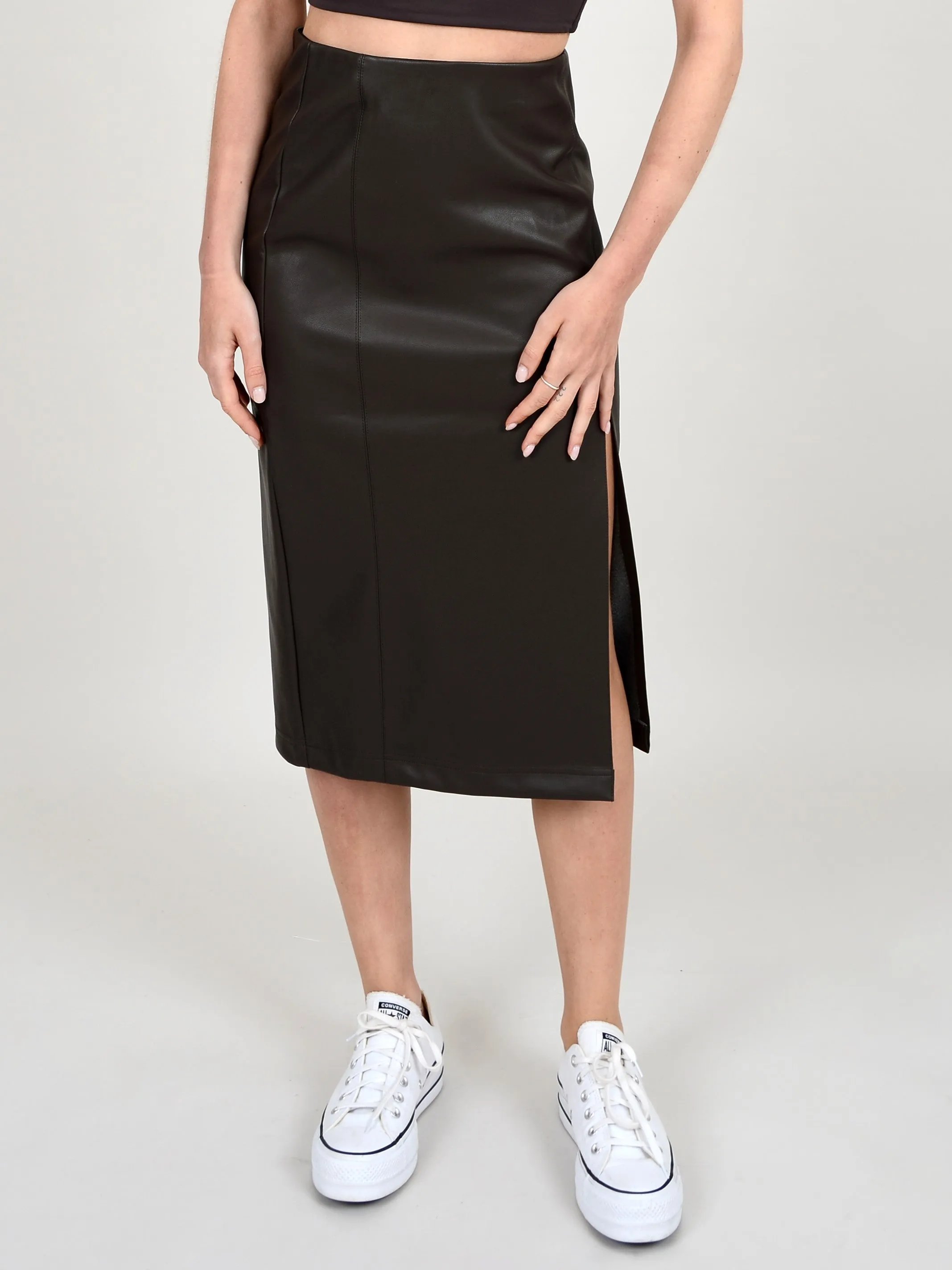 RD STYLE Tori Faux Leather Front Slit Midi Skirt